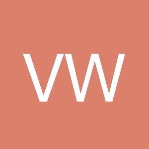 Meet your Posher, Valerie